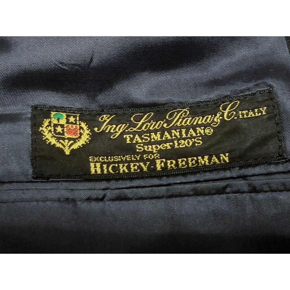 Hickey Freeman Suit Loro Piana Tasmanian 120's Men's Size 44R Charcoal Pinstripe - Picture 7 of 8